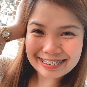 Meet your Posher, Alyssa ruth figueroa